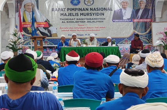 Mursyid TNAJ dan Ketua Majelis Fatwa Hadiri Rapimnas Majelis Mursyidin