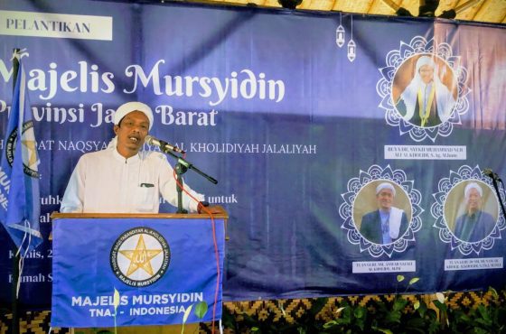 Pelantikan Majelis Mursyidin TNAJ Jawa Barat, Tuan Guru Tegaskan Sinergi Ulama dan Pemimpin Demi Keutuhan NKRI