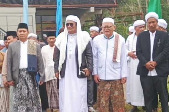Petinggi JATMAN Temui Mursyid TNAJ di Rumah Suluk Darus Salikin Jambi