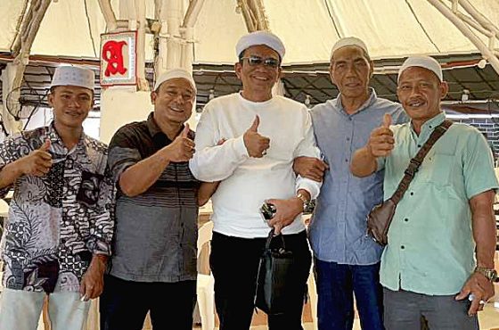 Mursyid TNAJ Buya DR Syech Muhammad Nur Ali Alkholidy Bangun Rumah Suluk di Aceh Timur