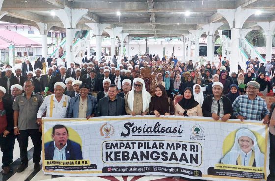 Anggota DPR RI Bersama Peserta Sidang Munaqasyah TNAJ Bahas Empat Pilar Kebangsaan