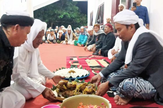 Tuan Guru Munawar Kholil: Syukuran Bukan Adat, Tapi Wujud Beriman Kepada Allah